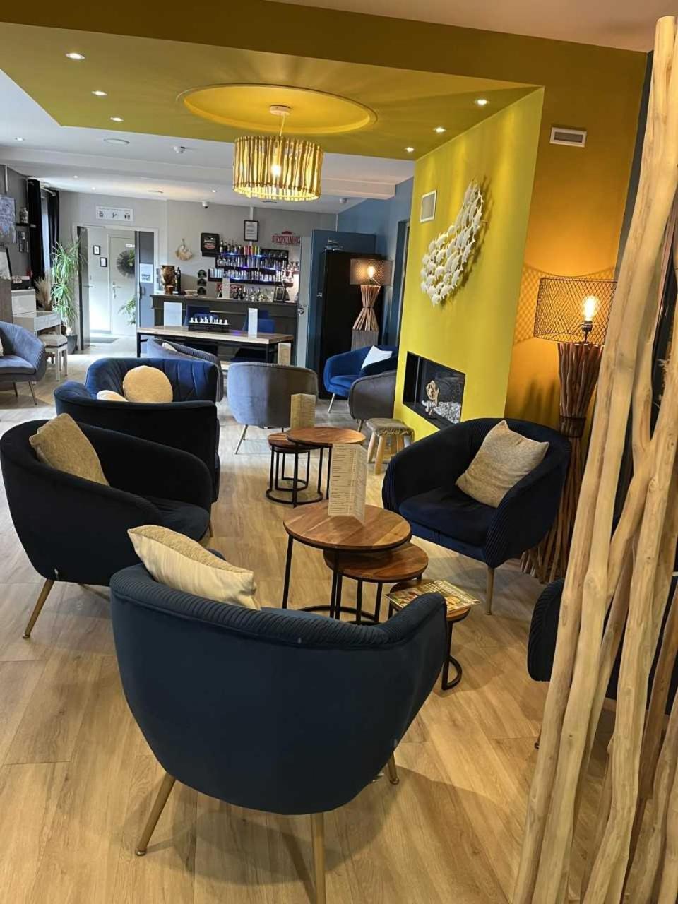 Hotel Best Western La Mare O Poissons Ouistreham Esterno foto